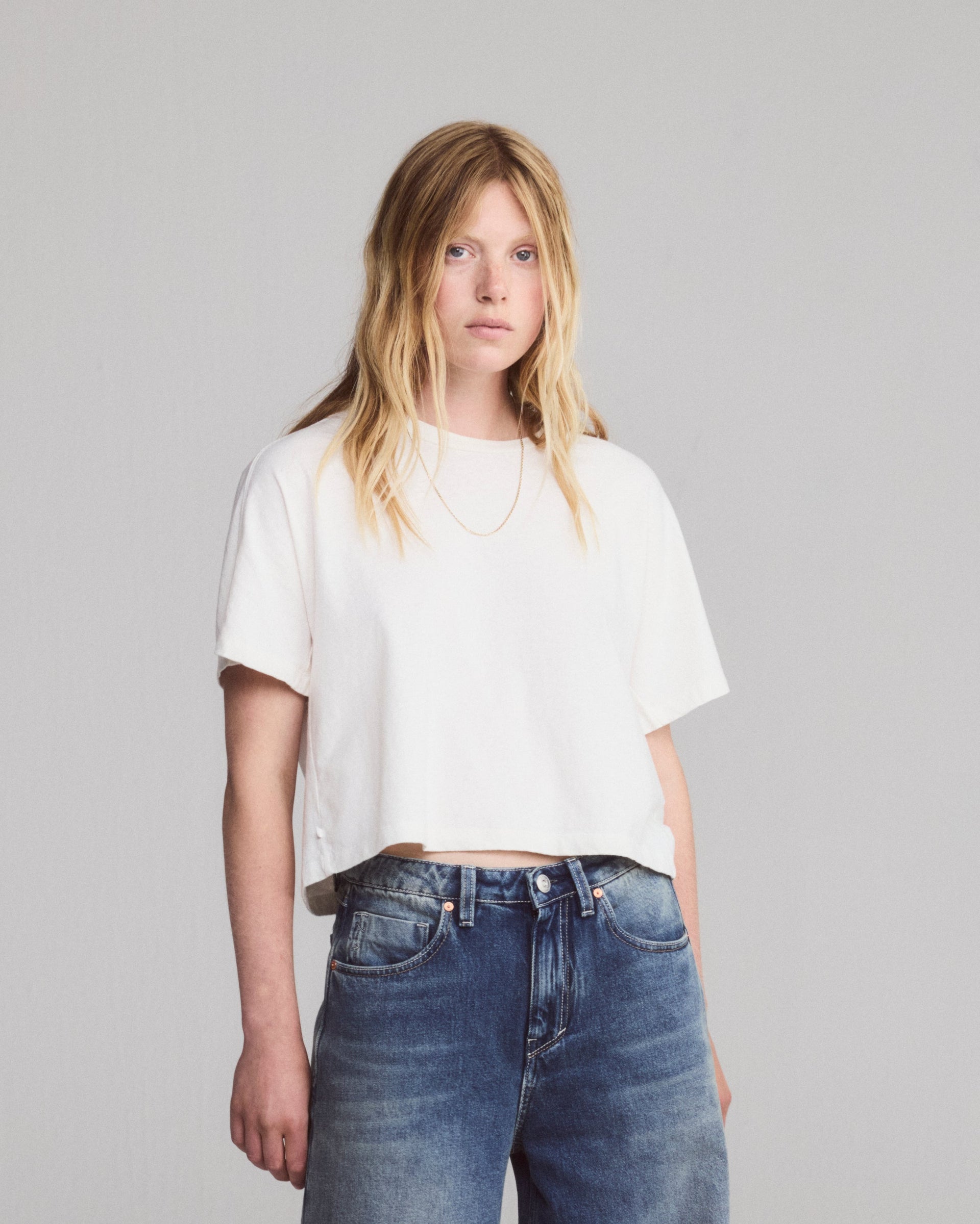 Tenue. Ella T-Shirt White T-shirt S/S Women